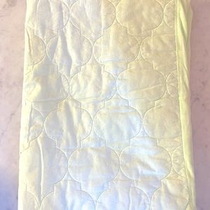 Summer Infant Crib/Playard Quilted Fitted Sheet